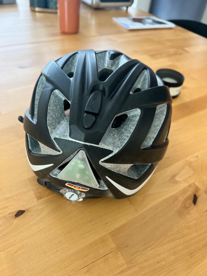 NEU Fahrradhelm Alpina schwarz matt Gr.52-54 UNGEBRAUCHT, ETIKETT in Mainz