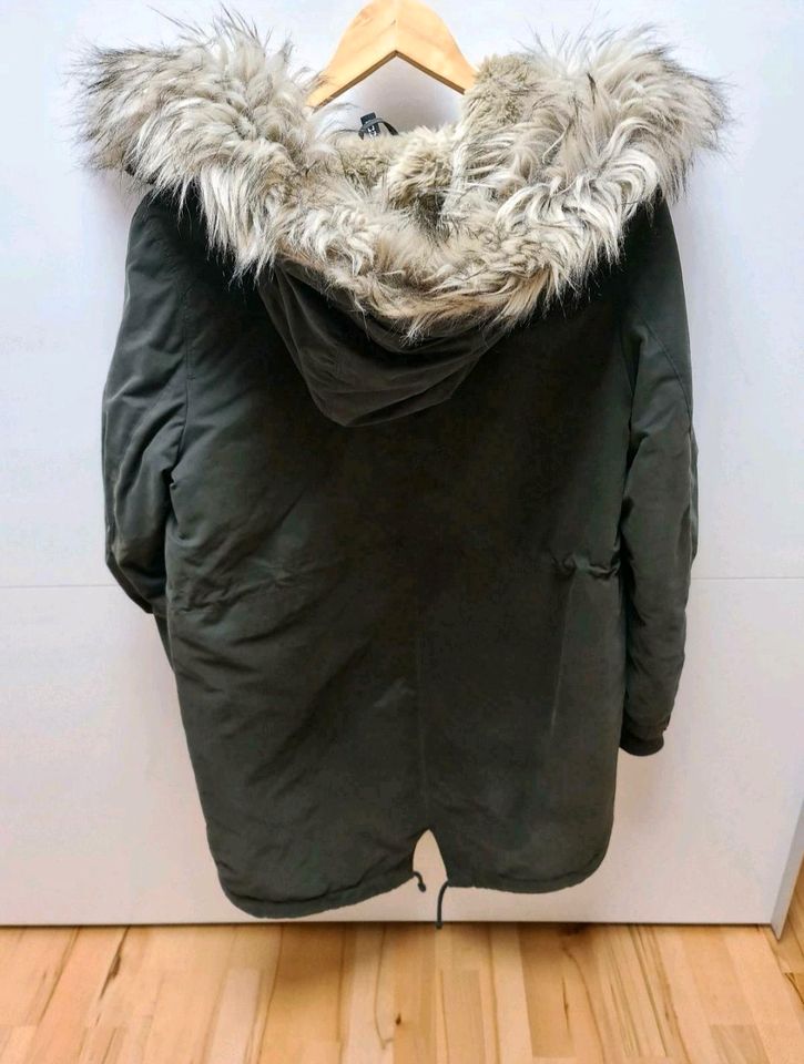 Winterjacke Mantel in Freiberg am Neckar