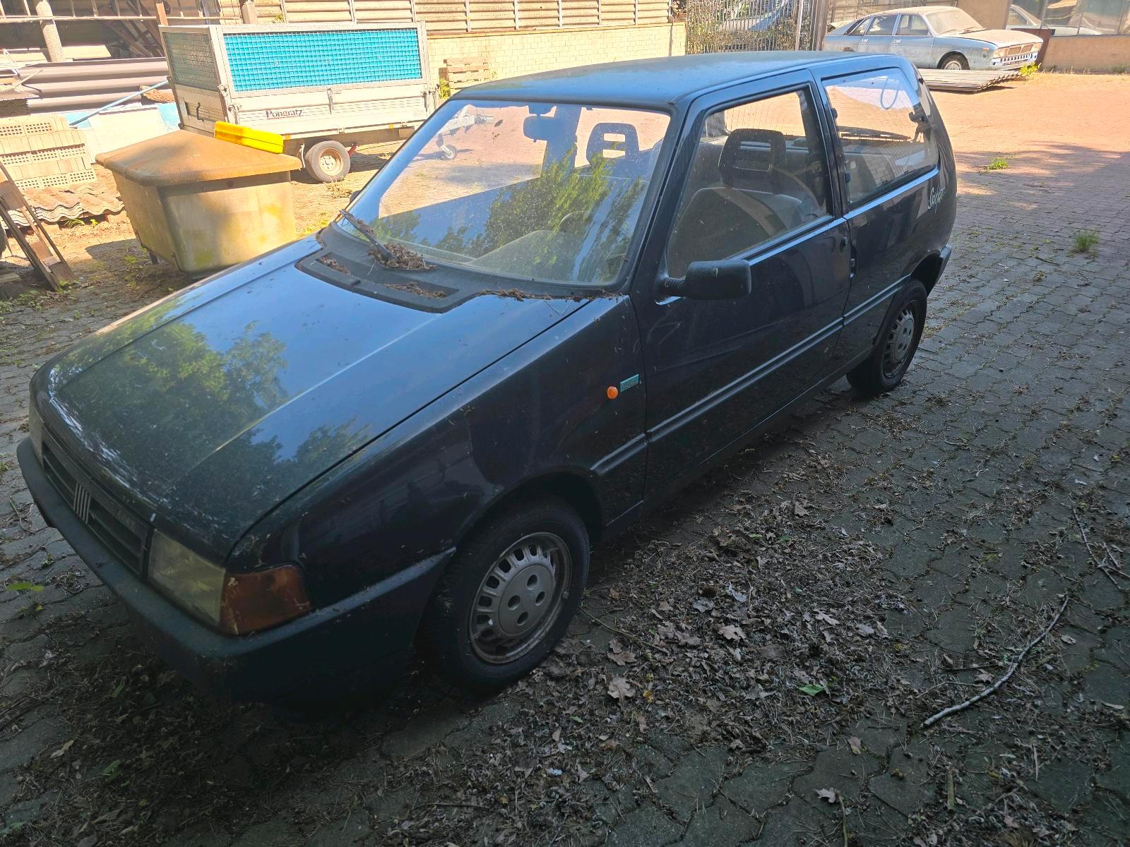 Abbildung des Autos FIAT UNO 1.0 I.E. ACHTUN…