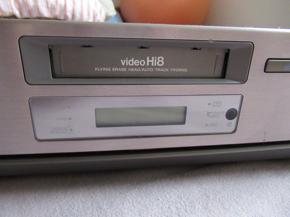 Sony Video Cassette Recorder Video Hi8 in Fockbek