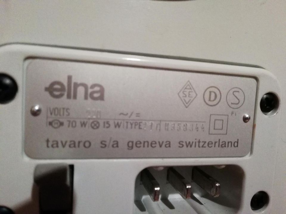 ELNA Travaro Nähmaschine Made in Switzerland in Mainleus