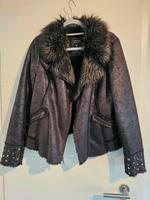 ❤️wunderschöne Kunstpelzjacke von Guess❤️kaum getragen❤️ Hessen - Rodgau Vorschau
