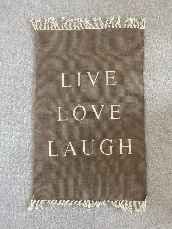 Teppich Live Love Laugh in Illertissen