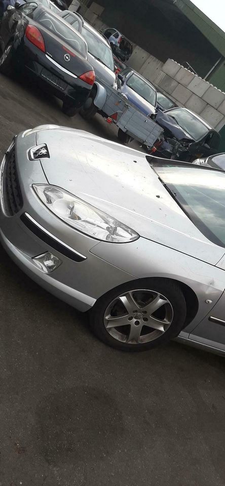 Peugeot  407 /2,0 diesel / 100 KW/ schlachtfest  Teile ab 10€ in Bremen