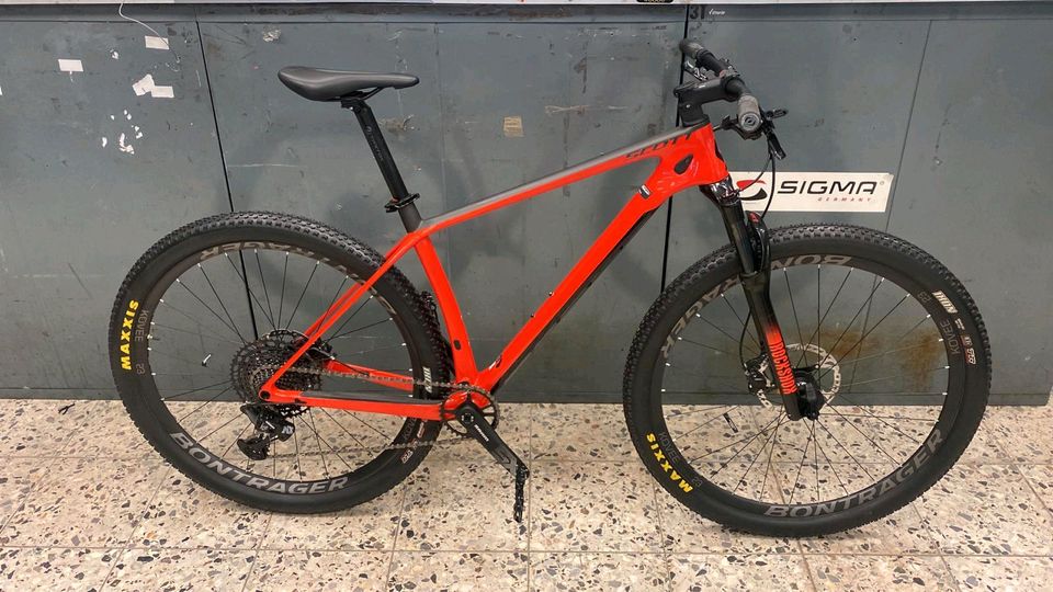 Scott Scale 980 Red MTB 2022 - 29 Zoll Diamant RH:48cm UVP:1949€ in Berlin