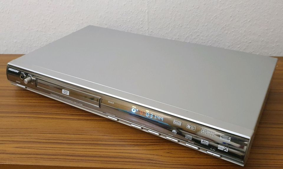 DVD Player Medion MD7454 DivX MPEG4 * wie neu in Berlin