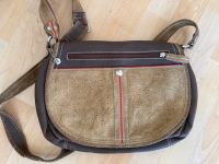 Damen Handtasche von Esprit/Vintage/Leder Hessen - Staufenberg Vorschau