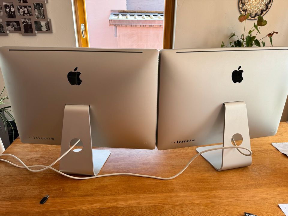 2x iMac 27 Zoll (2010 & 2011) im Bundle / Bildschirme synchron… in Groß-Umstadt