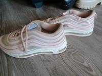 nike Schuhe Größe 38 Schleswig-Holstein - Lübeck Vorschau