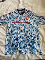 Manchester United x Adidas „Human Race“ Retro (GR: XL)w Saarland - Mettlach Vorschau