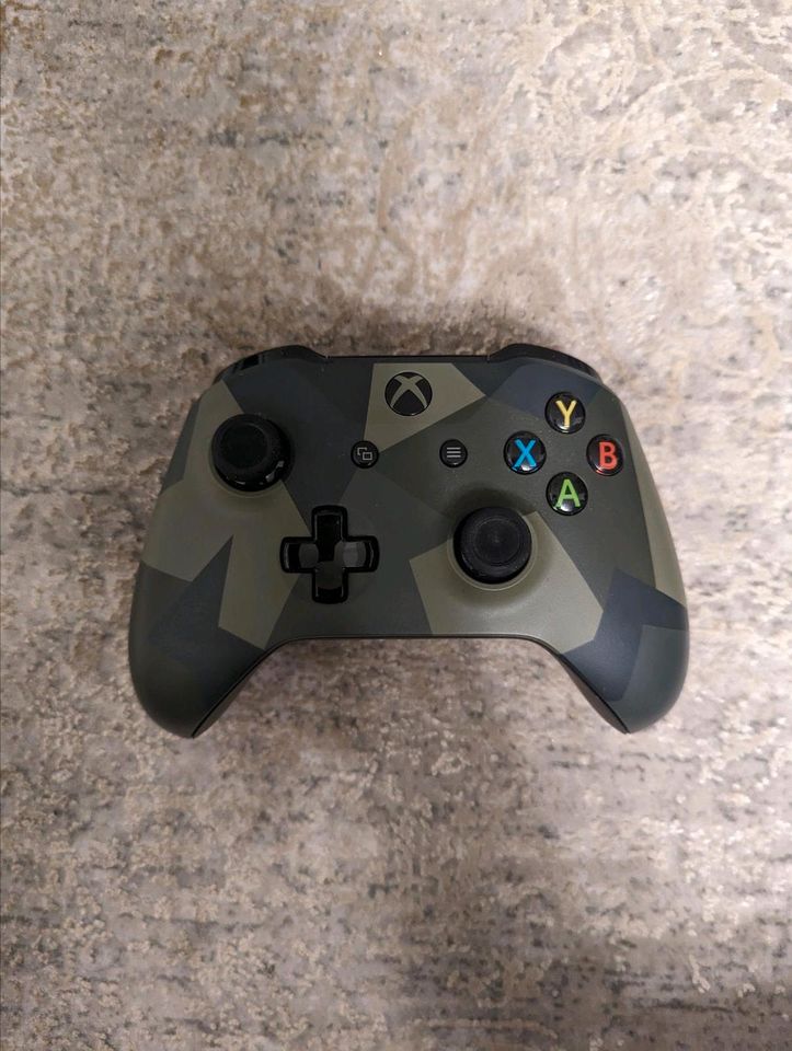 Xbox Wireless Controller in Berlin