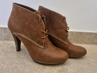 Schuhe Stiefeletten s.Oliver Gr. 40 / top Zustand Nordrhein-Westfalen - Bocholt Vorschau