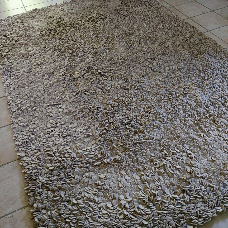 Ausgefallener Teppich aus Wolle, ca 195 x 295 cm groß in Lippstadt