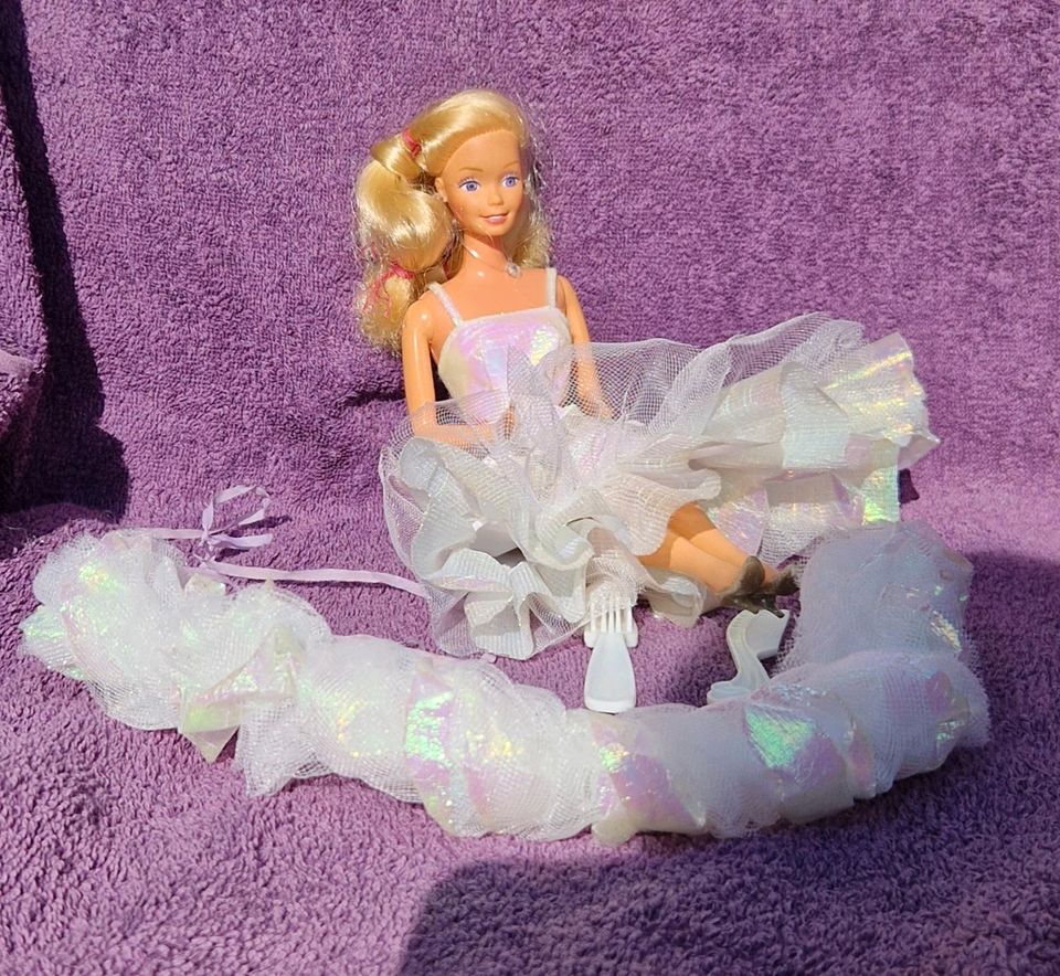 Crystal Barbie mit original Verpackung in Hohenwestedt