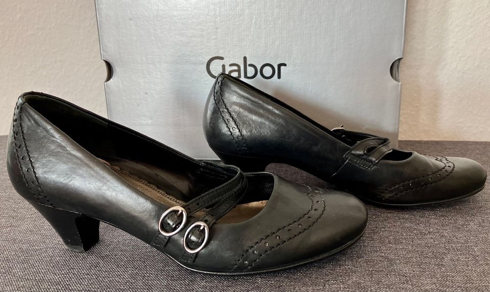 Damenschuhe Gabor Gr. 37,5 Absatzhöhe 5 cm schwarz Leder in Taunusstein