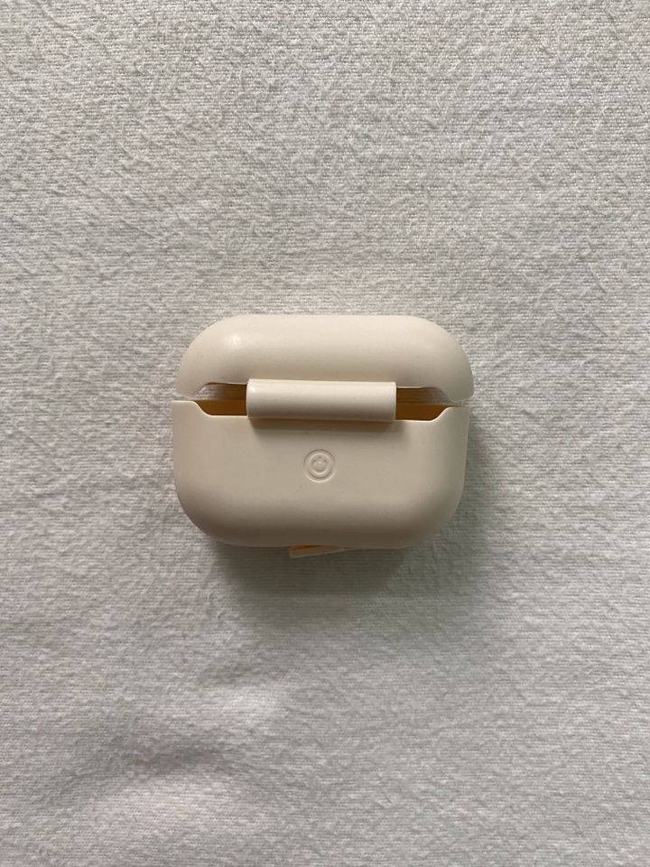 AirPods Pro Silikon Case in weiß ( Lightning Anschluss ) in Dresden