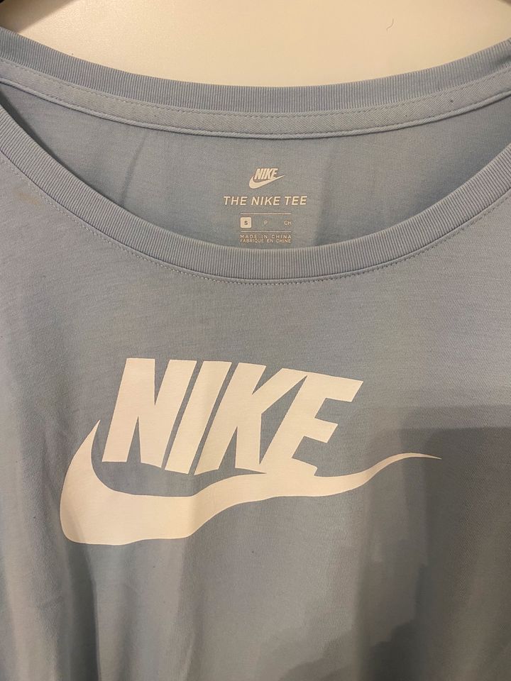 Nike T-Shirt in Hamburg