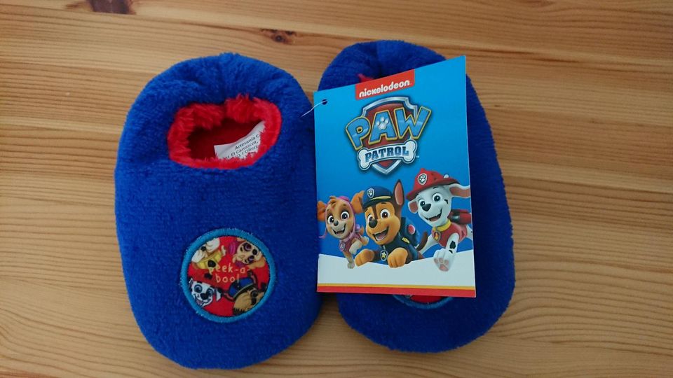 Neue Paw Patrol Hausschuhe Größe 24/25 in Mayen