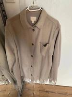 H&M Hemdjacke beige mit Fransen S neu Nordrhein-Westfalen - Solingen Vorschau