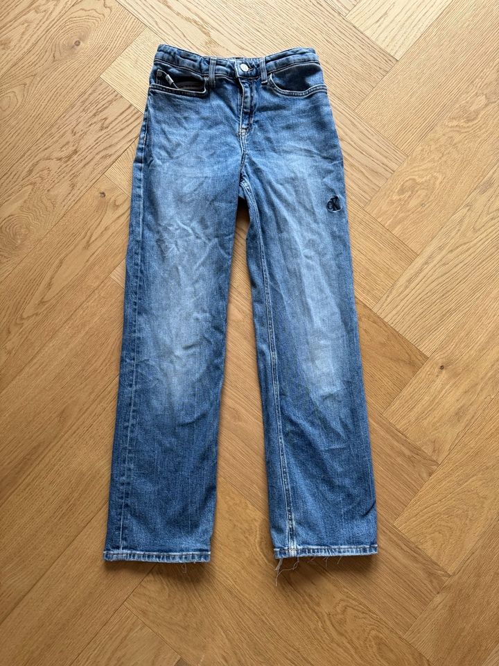 Calvin Klein CK Jeans straight Gr. 14 158 164 in Bad Lippspringe