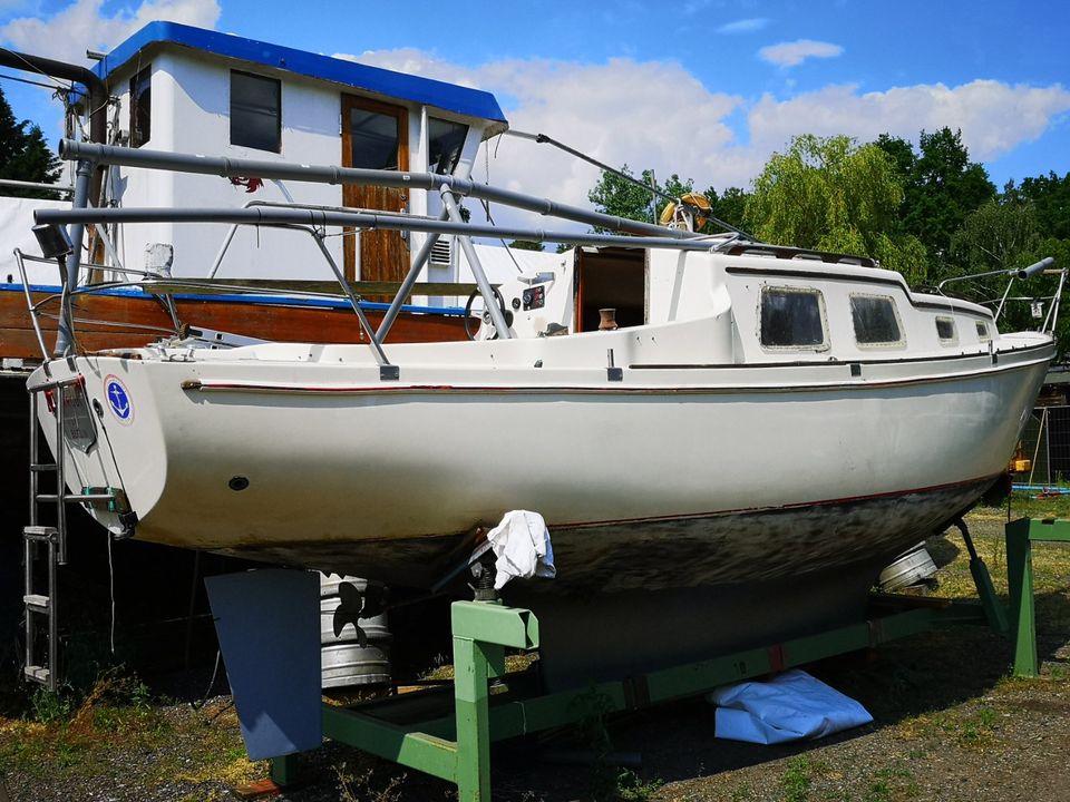 Fellowship 27 Motorsegler Kajütboot Ruggerini MM 150 15PS in Werder (Havel)