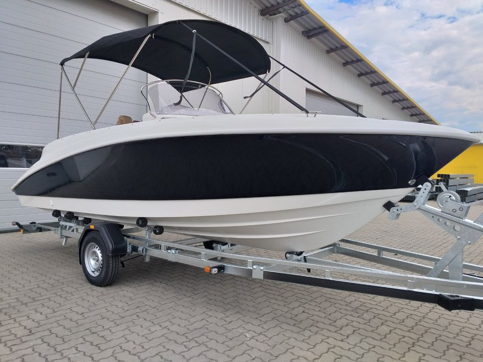 Motorboot Remus 620 SC - mit F80 ELPT u. Trailer Neu in Hohen Wangelin