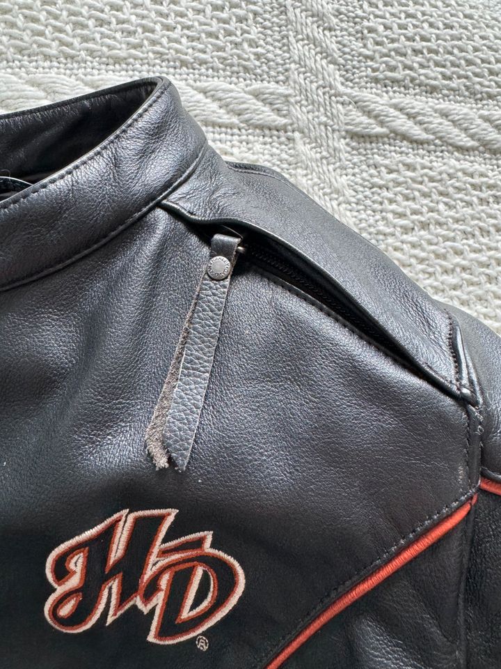 Damen Lederjacke mit Harley Davidson Flügeln 98019-12VW, Größe L in Alsfeld