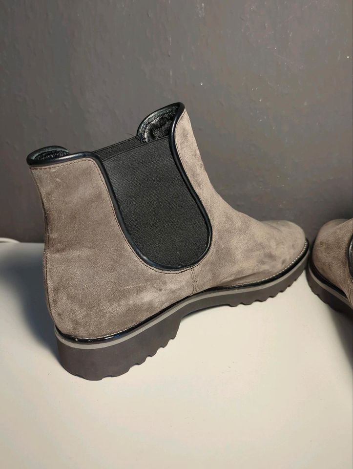 Neue Stiefelette für Damen Gabor Gr.42 (8) in Bad Soden am Taunus