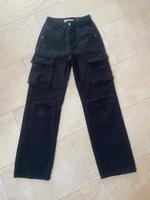 Bershka Jeans Hose schwarz Gr. 34 wie neu Bayern - Parsdorf Vorschau