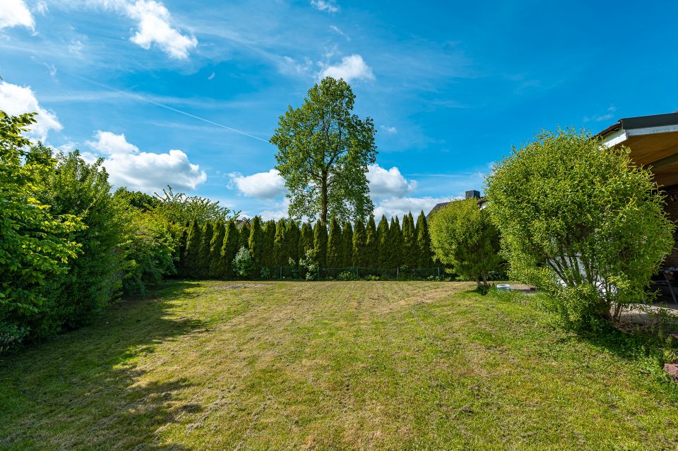 RESERVIERT! Hier findet Ihre gesamte Familie Platz! Einfamilienhaus in zentraler Lage. in Drochtersen