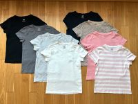 8 Stück Set H&M Shirts T-Shirt Gr. 122 / 128 wie neu Dresden - Innere Altstadt Vorschau