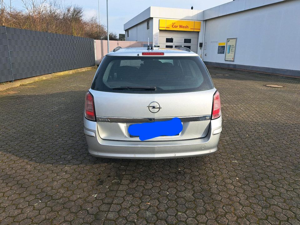 Opel astra in Bergheim