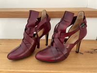 Lloyd Gr. 38,5 HIGH HEELS echtes glattes LEDER mit PLATEAU München - Trudering-Riem Vorschau