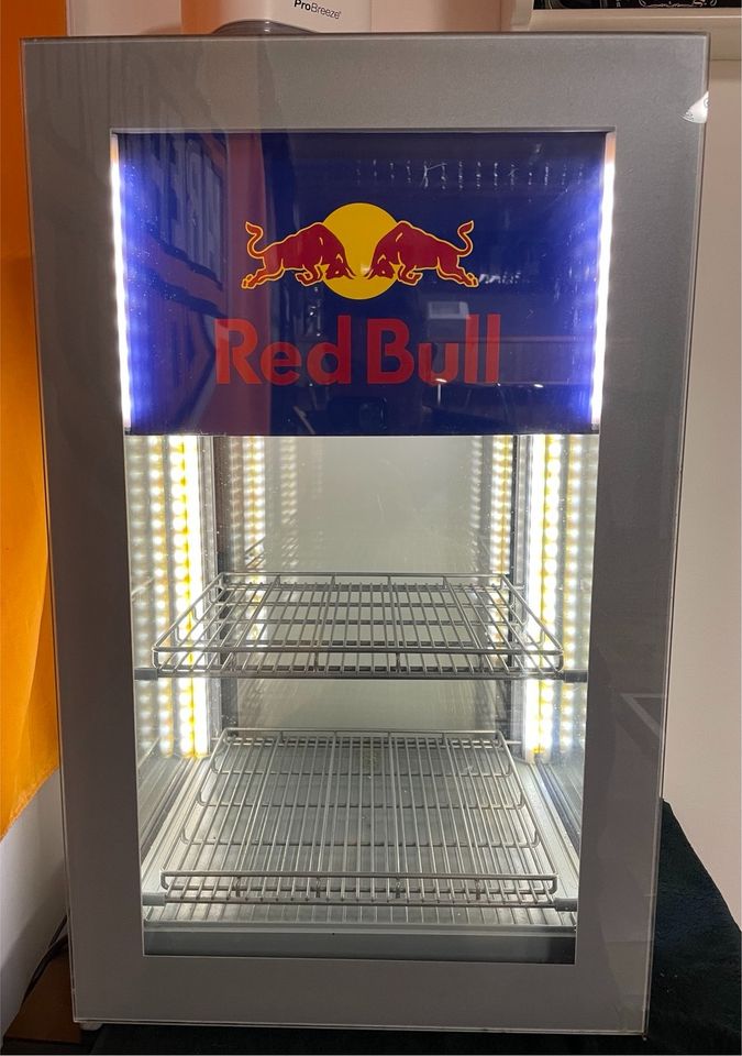 Red Bull Kühlschrank Glas in Großenkneten