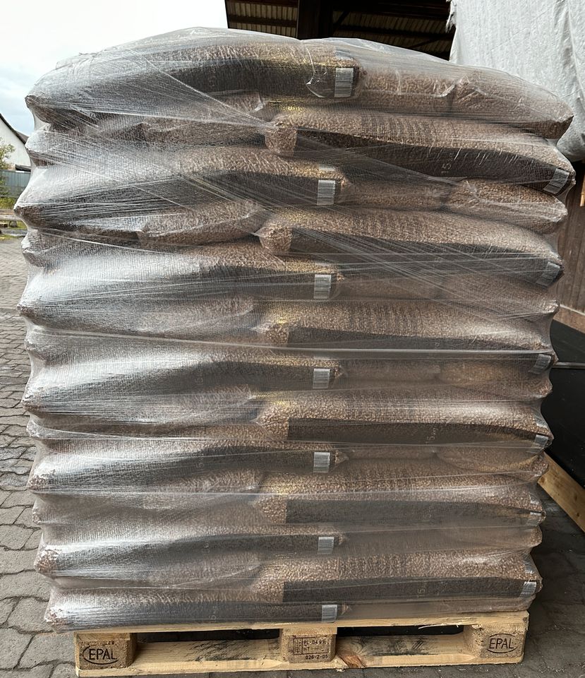 Holzpellets Euroline Premium 15 kg Sack  Abverkauf =5,75 €/Sack❗️ in Northeim