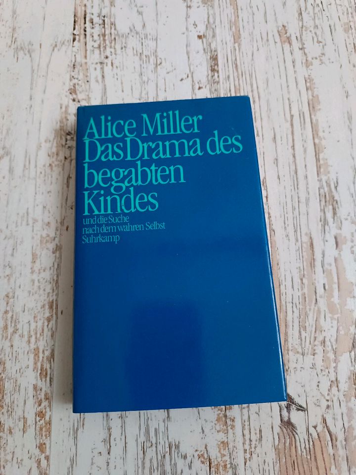 Alice Miller - Das Drama des begabten Kindes - gebundene Ausgabe in Wertach