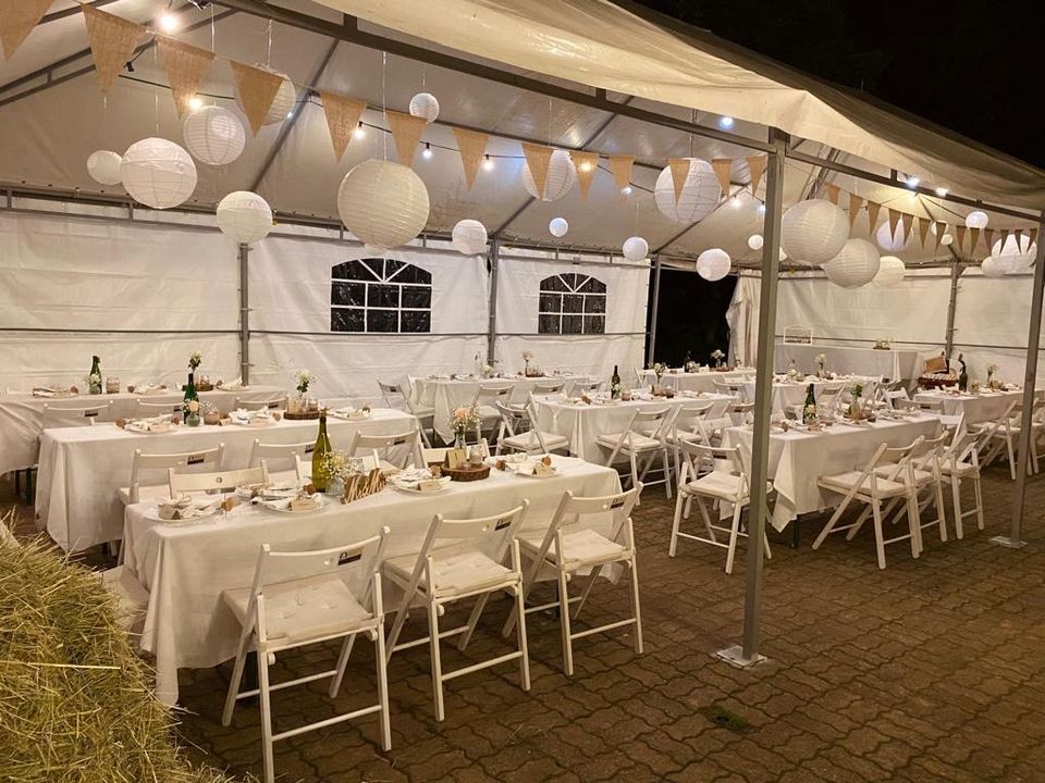 Stühle Klappstühle für Hochzeit Trauung Taufe Feier Mieten in Riegelsberg