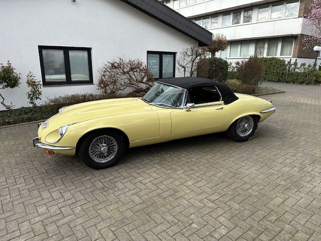 Jaguar E-Type V12 Cabrio in Bad Salzuflen