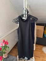schwarzes Kleid Bayern - Niederwerrn Vorschau