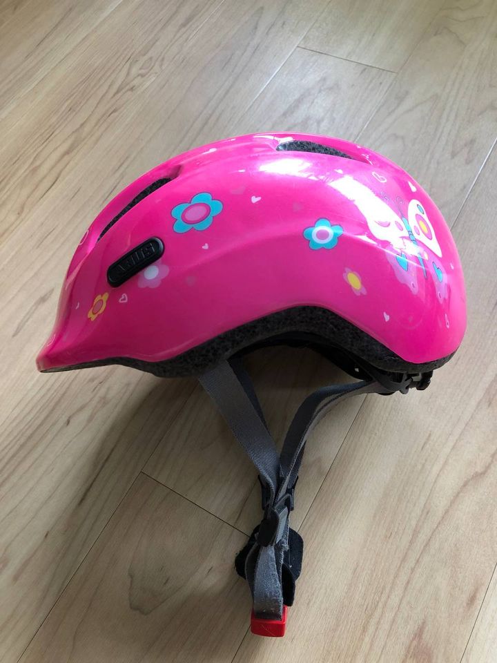 Pinker Fahrradhelm von abus, 50-55 cm, unfallfrei, NR-Haushalt in Cadolzburg