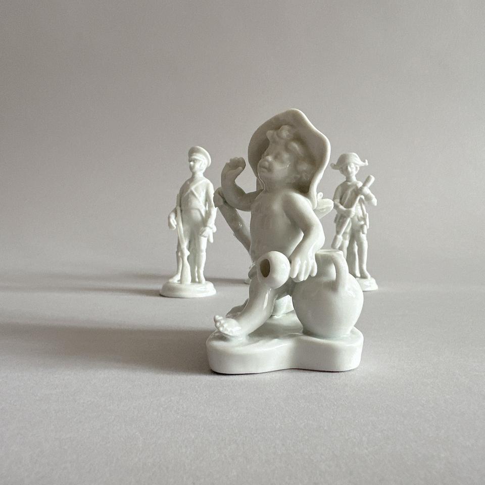 Volkstedt Porzellanfiguren 4er-Set – Klassische Sammlerstück in Backnang
