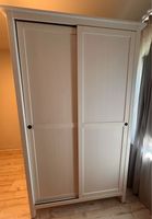 Hemnes Kleiderschrank (aktuelles Modell mit Schiebetüren) Niedersachsen - Hillerse Vorschau