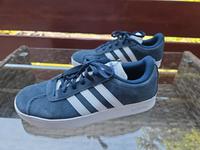 Adidas Sneaker Größe 37,5 Hessen - Linden Vorschau