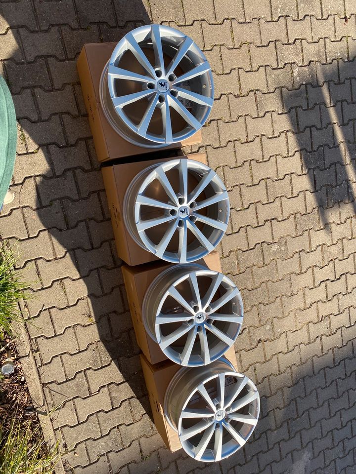 Alufelgen 5x112 18 Zoll itwheels Alice VW Skoda Seat in Prenzlau