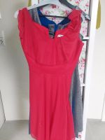 Abendkleid mit Glitzer in Farbe rot  gr. 38 Niedersachsen - Salzgitter Vorschau