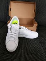 Nike Sneaker Damen Gr. 38 NEU Niedersachsen - Bodenwerder Vorschau