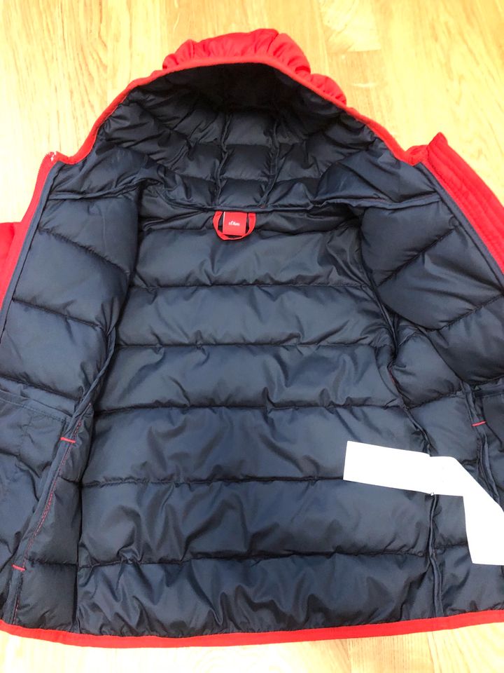 s.Oliver Kinderjacke Gr. 116 in Sindelfingen