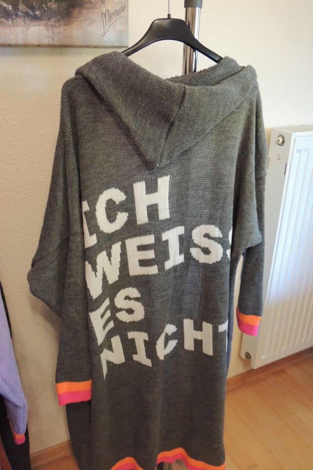 Neu Jacke Cardigan Pullover Made Italy Ich weiss es 44,46,48 in Bielefeld