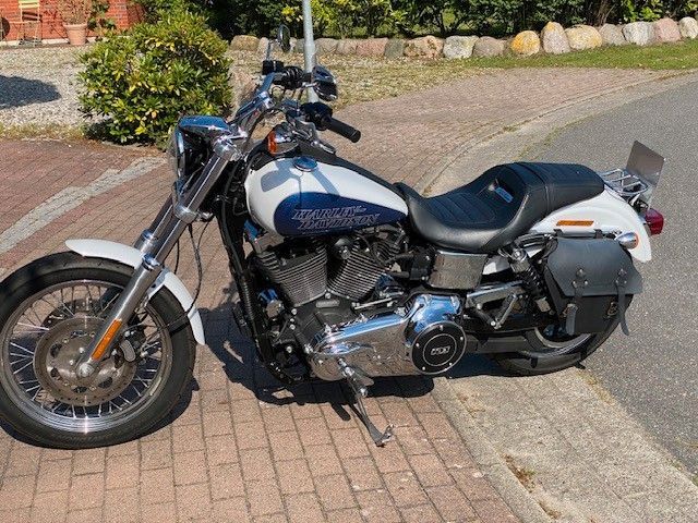 Harley-Davidson Dyna Low Rider 103 in Wees