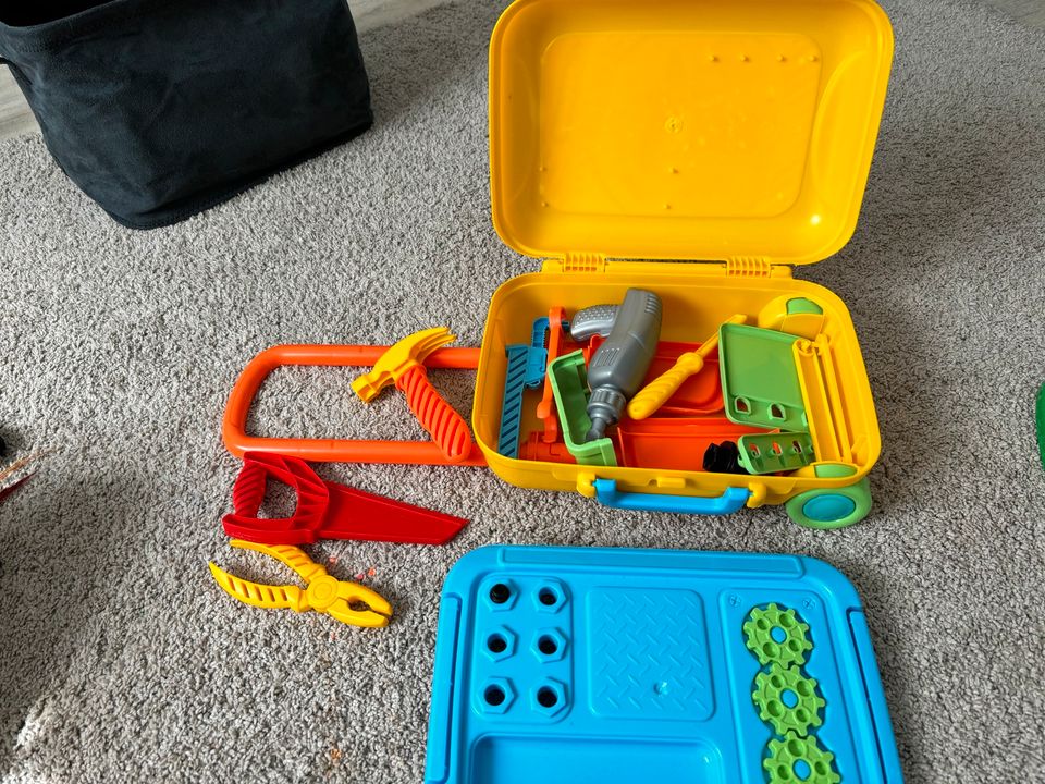 Spielzeug Werkzeug Koffer in Rodgau